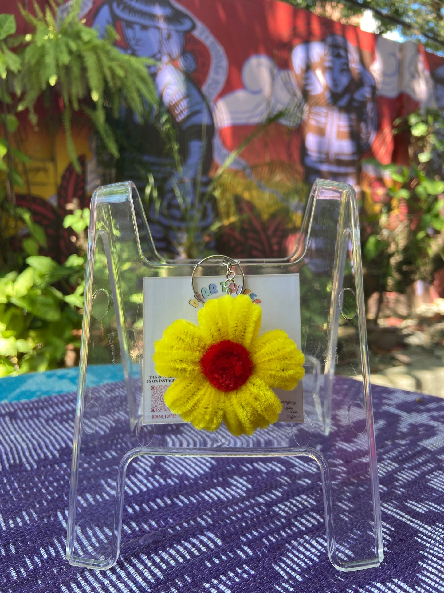 Flower Keychain (Bright Yellow)
