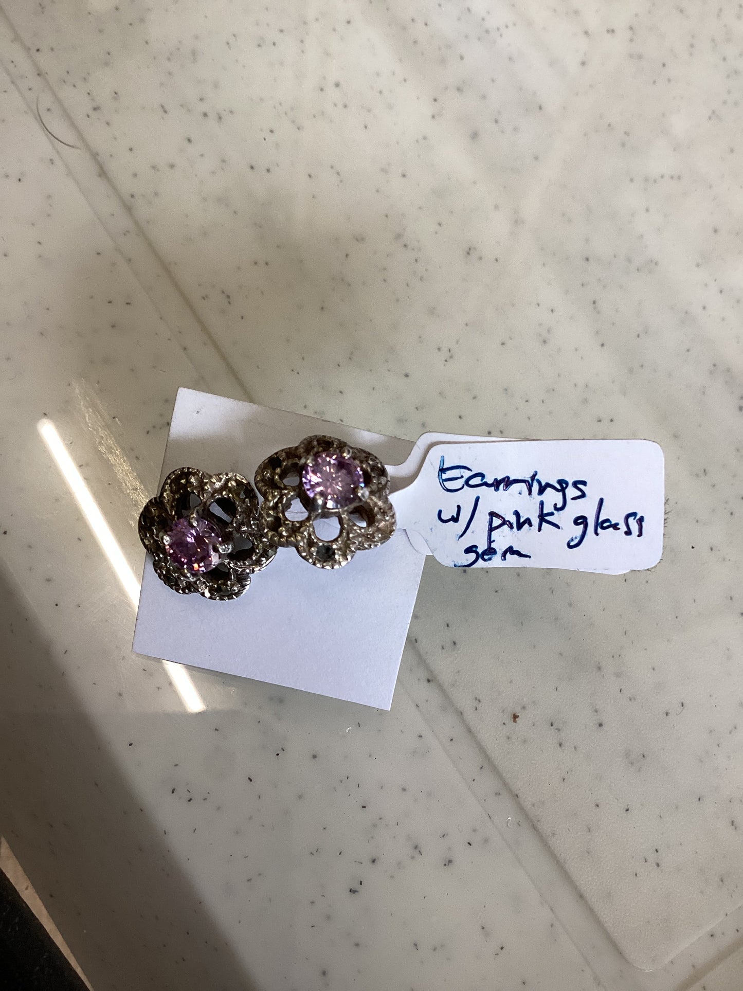 Earrings w/ Aukglass