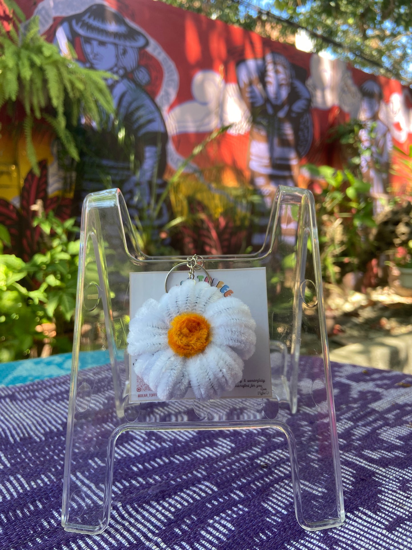 Flower Keychain (White)