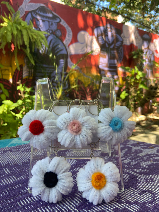 Flower Keychain (White)