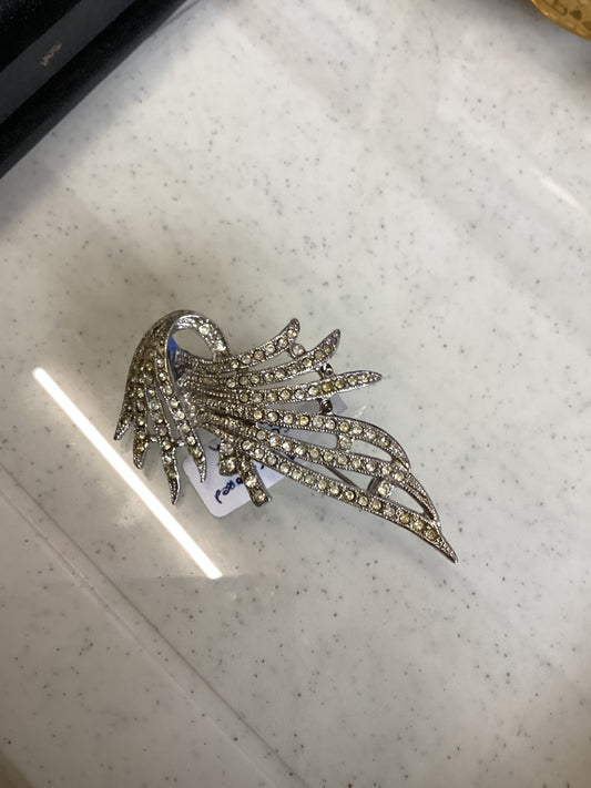 Silver toned Brooch